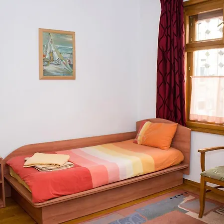 Big Happy Family ⁂ 2-bdr - Central Apartment